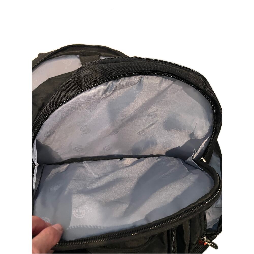 Shrradoo Computer Charging Backpack - Picture 4 of 6